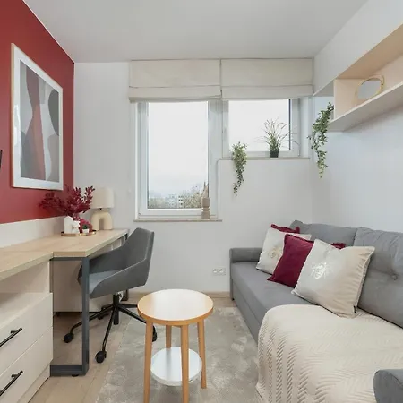 Trendy With Office Near Main Station By Renters アパート *