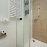 Apartamento Trendy With Office Near Main Station By Renters