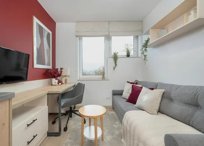 Trendy With Office Near Main Station By Renters Daire *